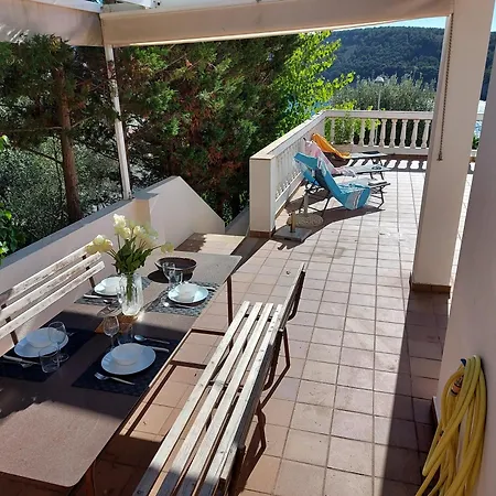 Casa Thomas 3 فيلة